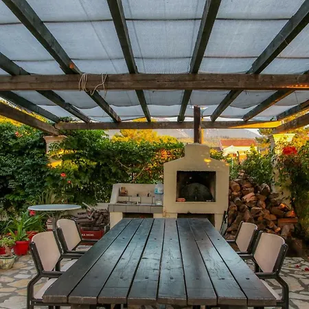 Lefkes 2 Daire Acharavi (Corfu)