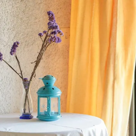 Lefkes 2 Apartment