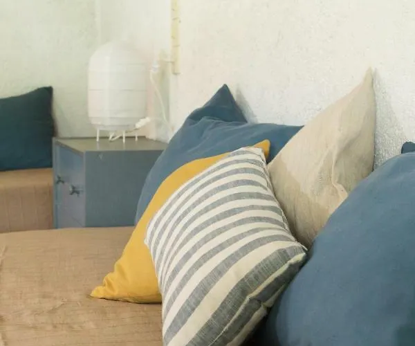 Lefkes 2 Apartment
